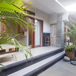 2* Gasthuis Nang Ade House